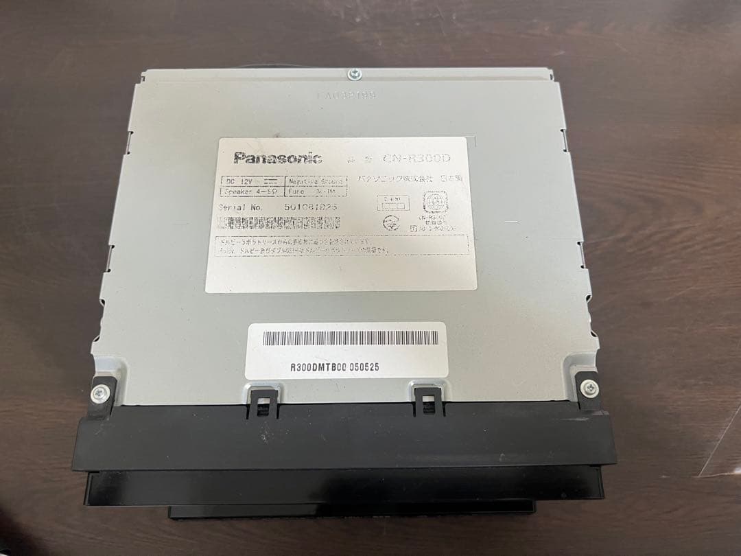 パナソニック カーナビ CN-R300D 地図データ2013年式　動作確認済！