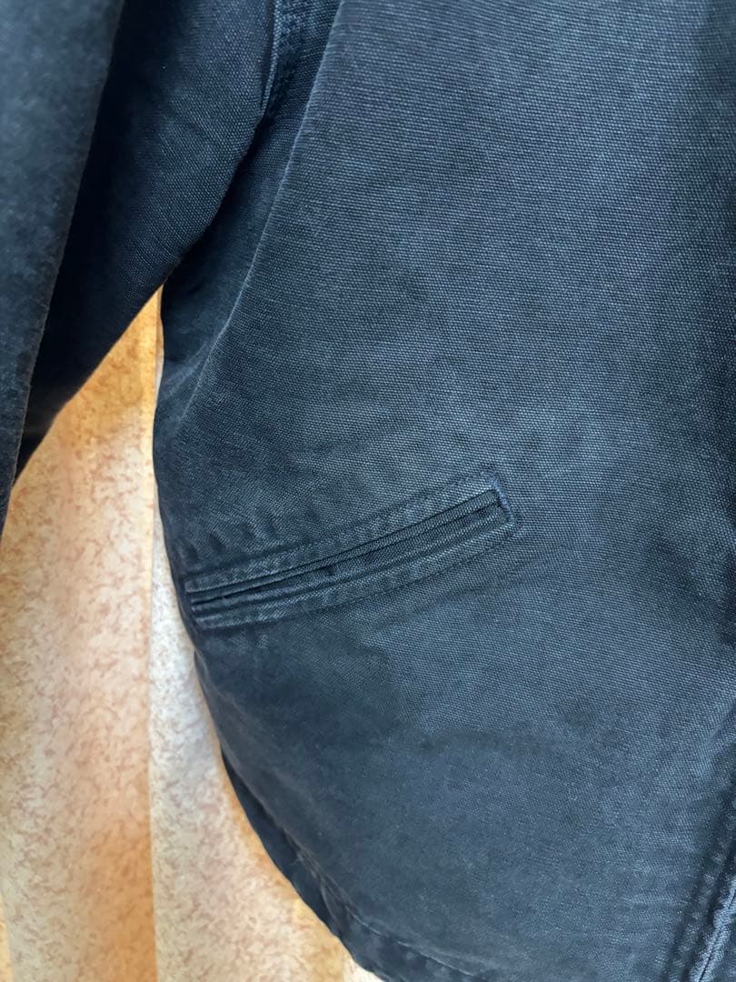 カーハート　デトロイトジャケット　ブラック