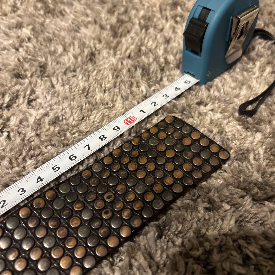 HTC ベルト　スタッズ