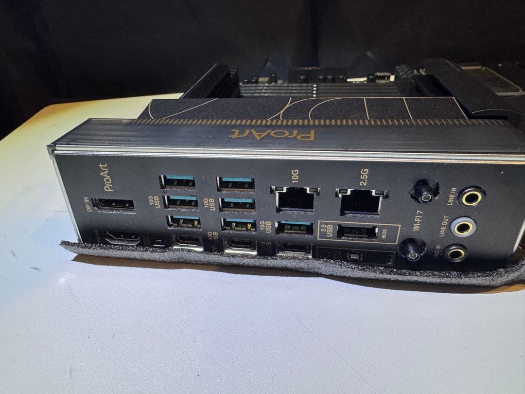 中古 ASUS ProArt X870E-CREATOR WIFI マザーボード