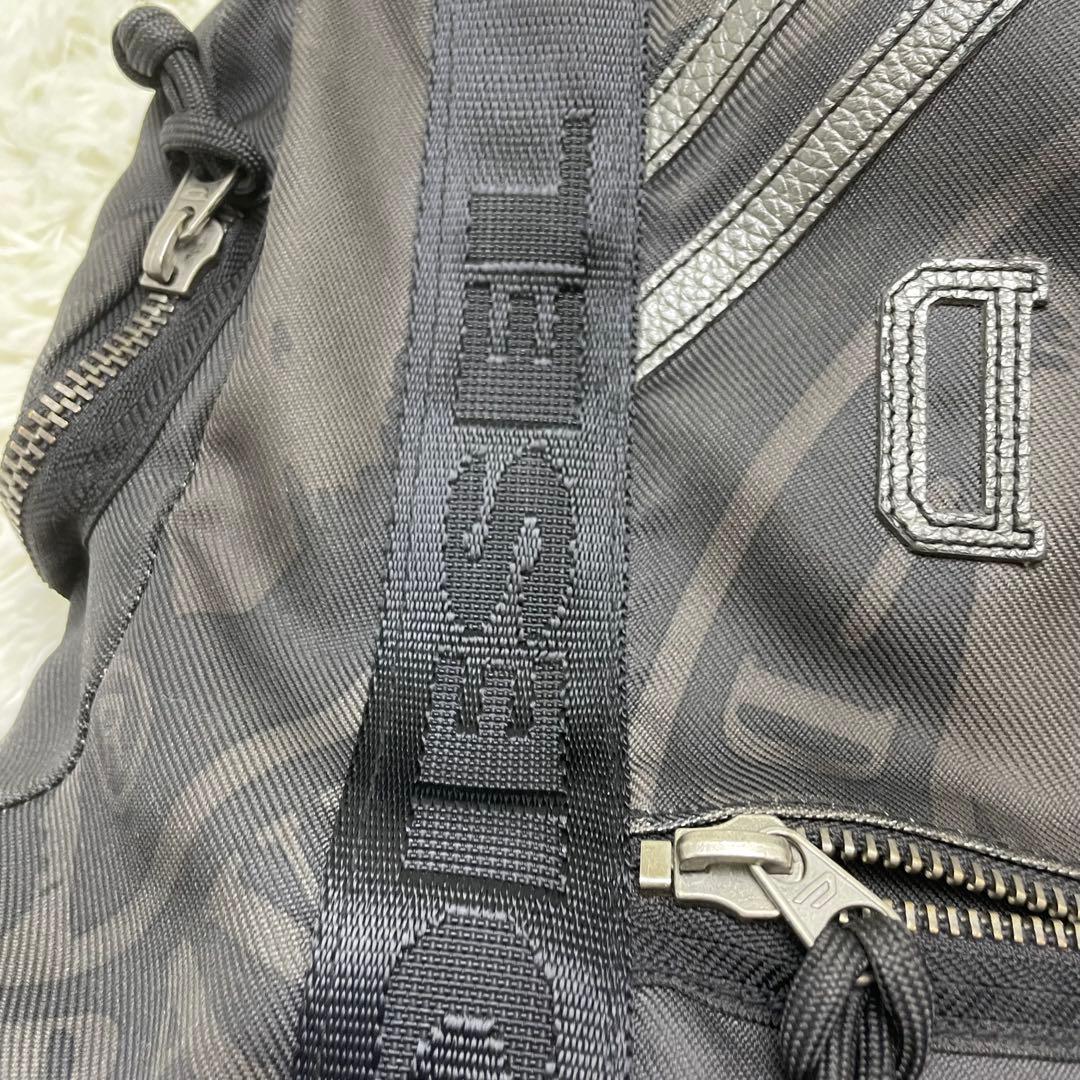 DIESEL ディーゼル トートバッグ A4収納可 ロゴストラップ ナイロン 黒