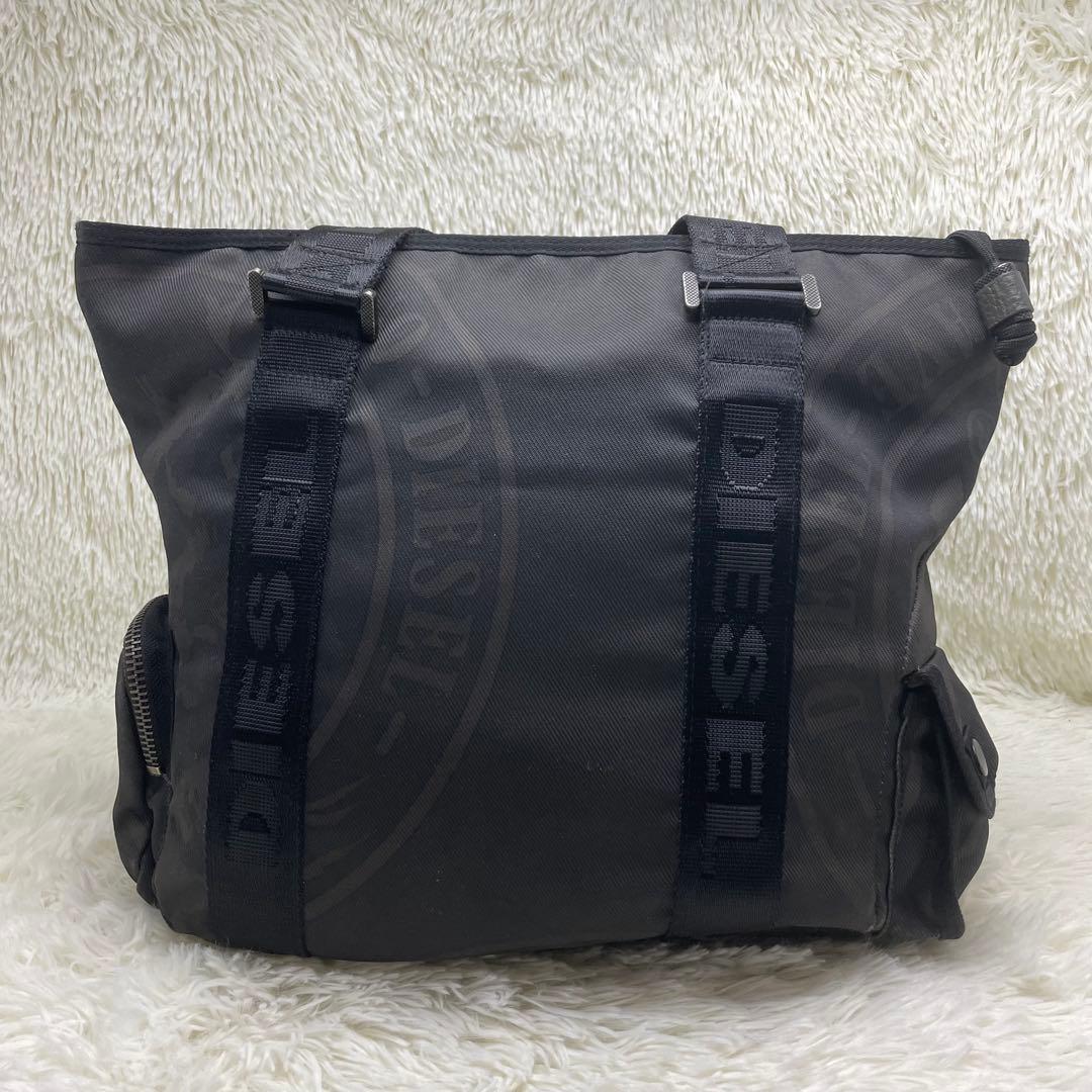 DIESEL ディーゼル トートバッグ A4収納可 ロゴストラップ ナイロン 黒