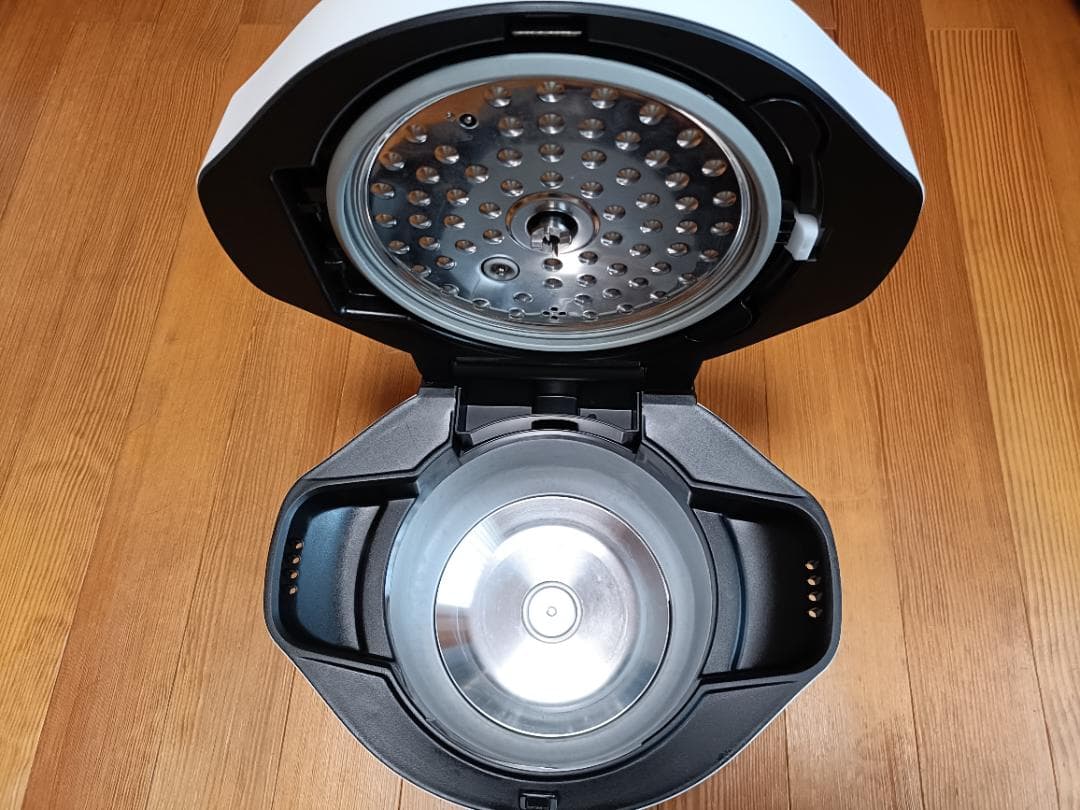 【美品】SHARP ホットクック 1.6 ホワイト KN-HW16G-W 保証付