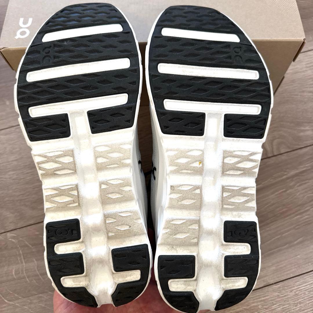 靴 On Cloudtilt BLACK/WHITE