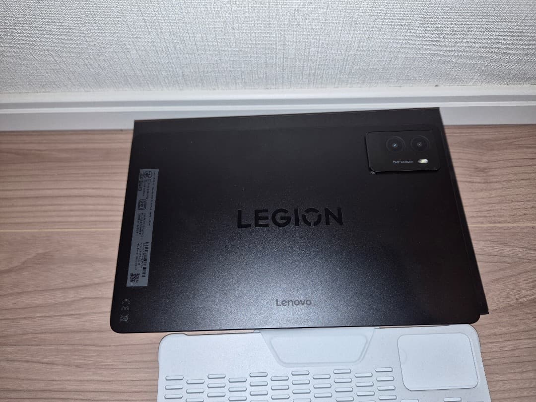 Lenovo Legion Tab (8.8”, 3) - エクリプスブラック