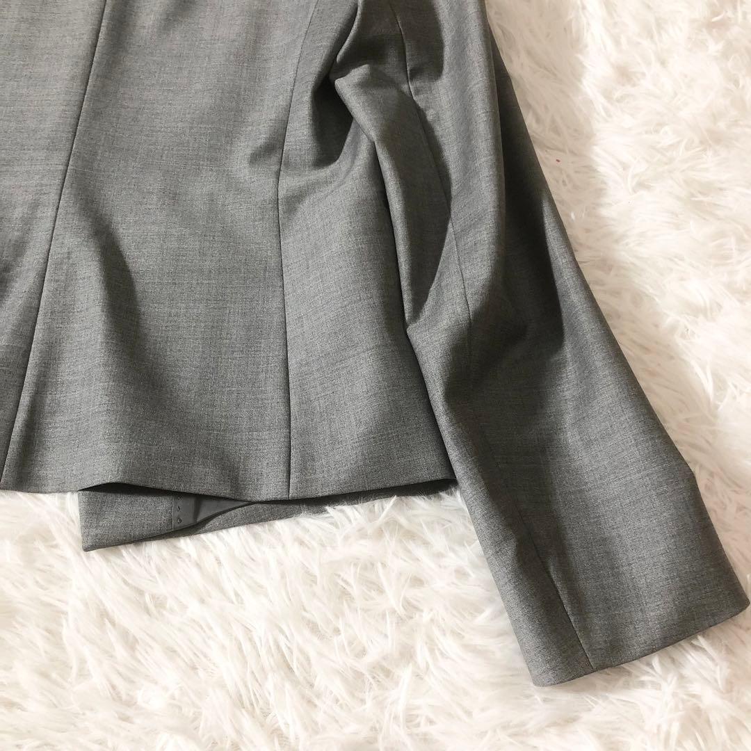 極美品 セオリーリュクス executive パンツスーツ ノーカラージャケット