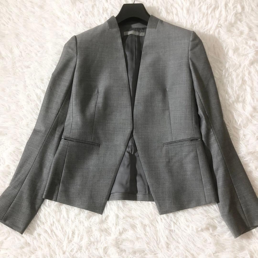 極美品 セオリーリュクス executive パンツスーツ ノーカラージャケット