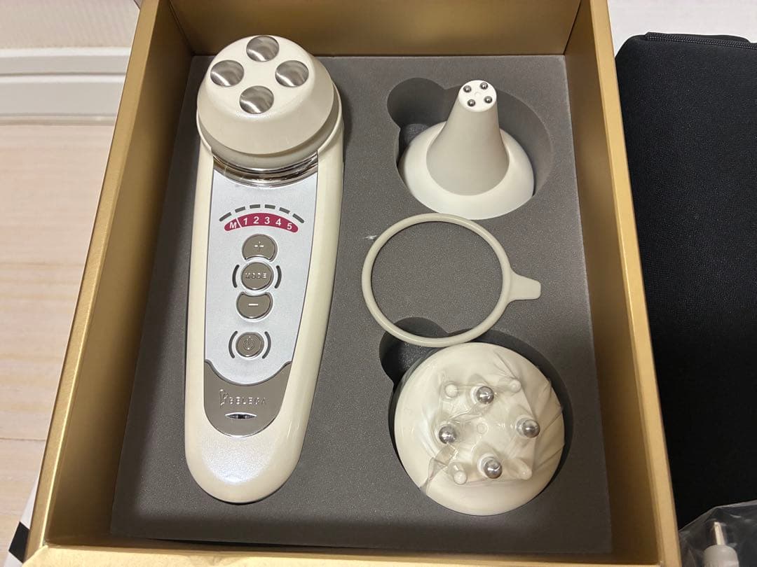 更に割引　多機能美顔器セット セルキュア4T PLUS ベレガ美顔器