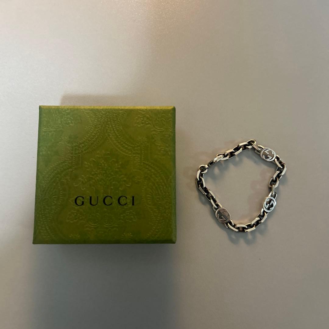 gucci インターロッキング　チェーンブレスレット
