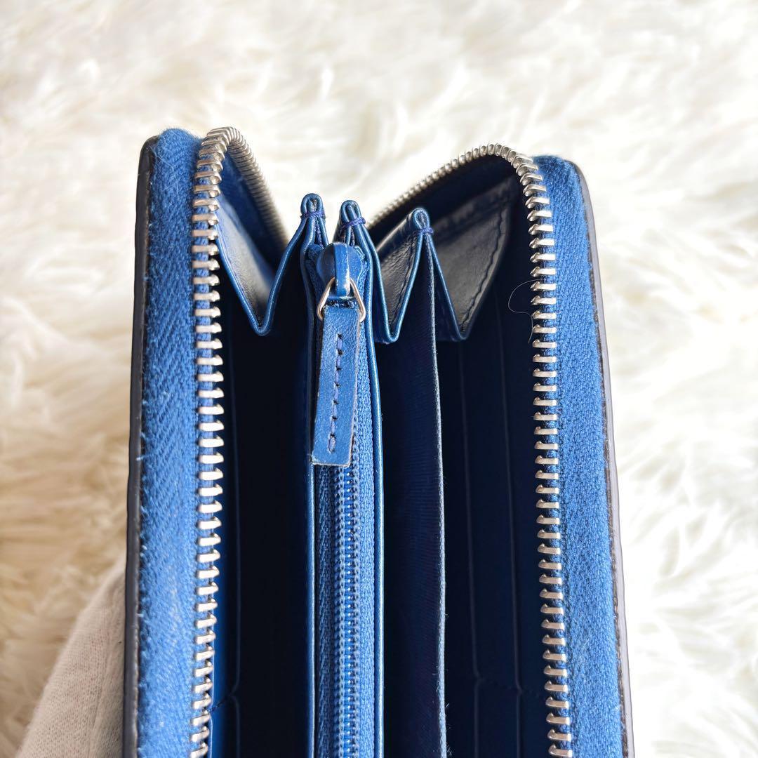 Nao( ＾ω＾ ) 様　GUCCI グッチ GG エンボス 型押し 長財布