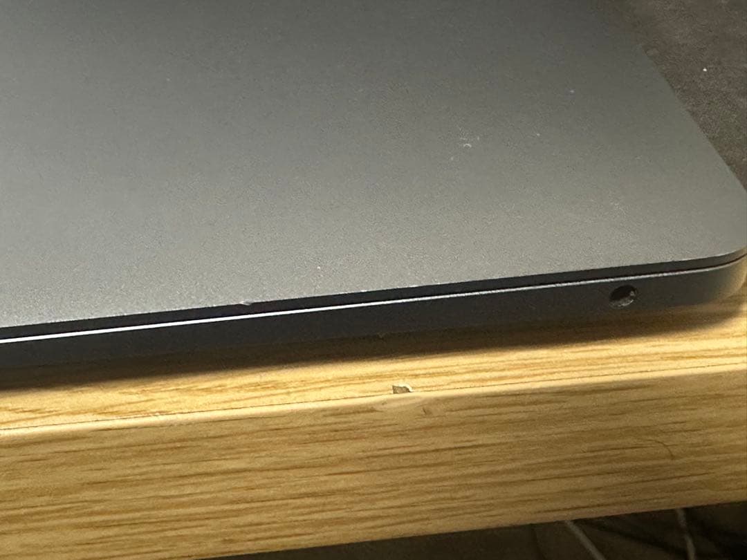 MacBook Air 13インチ スペースグレー i5 2020