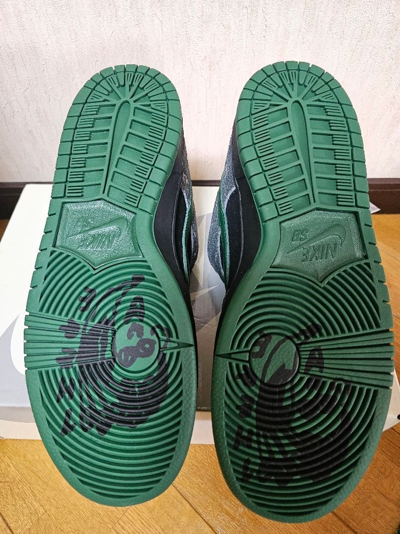 の*み様 【新品未使用】There × Nike SB Dunk Low Pro