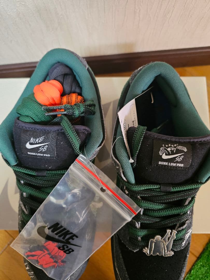 の*み様 【新品未使用】There × Nike SB Dunk Low Pro