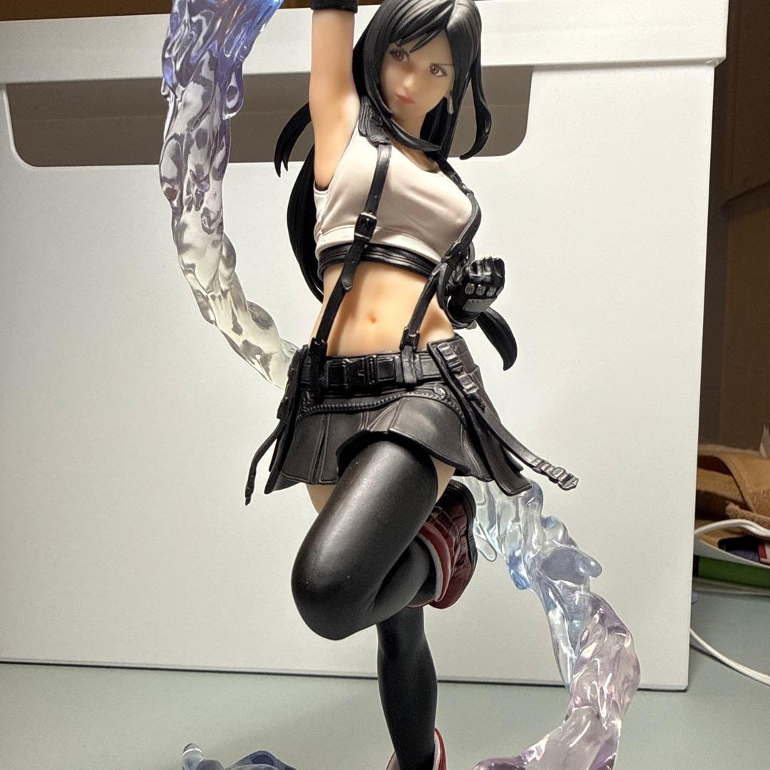 ティファ・ロックハート　フィギュア