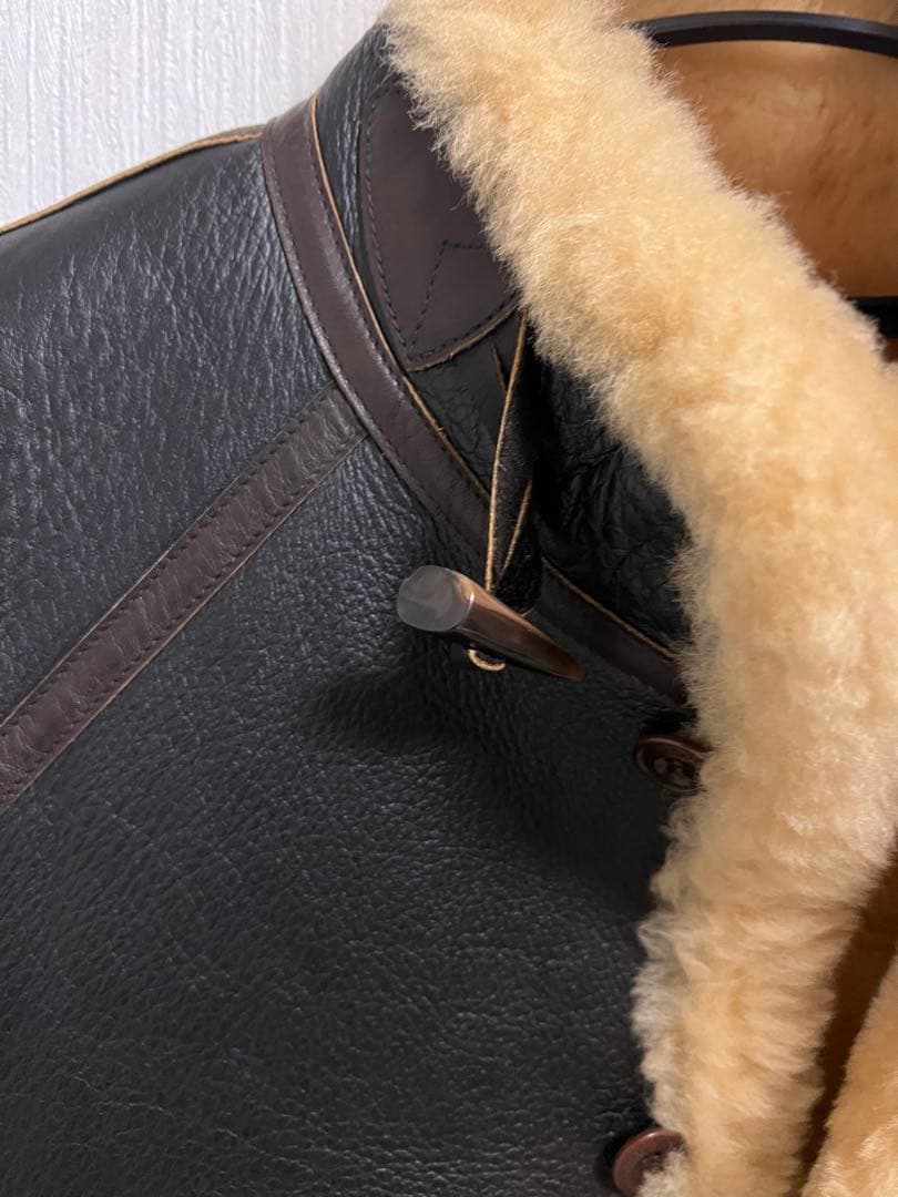 t*o様 Y’2 LEATHER コロメール ムートンベスト/羊革/BRW