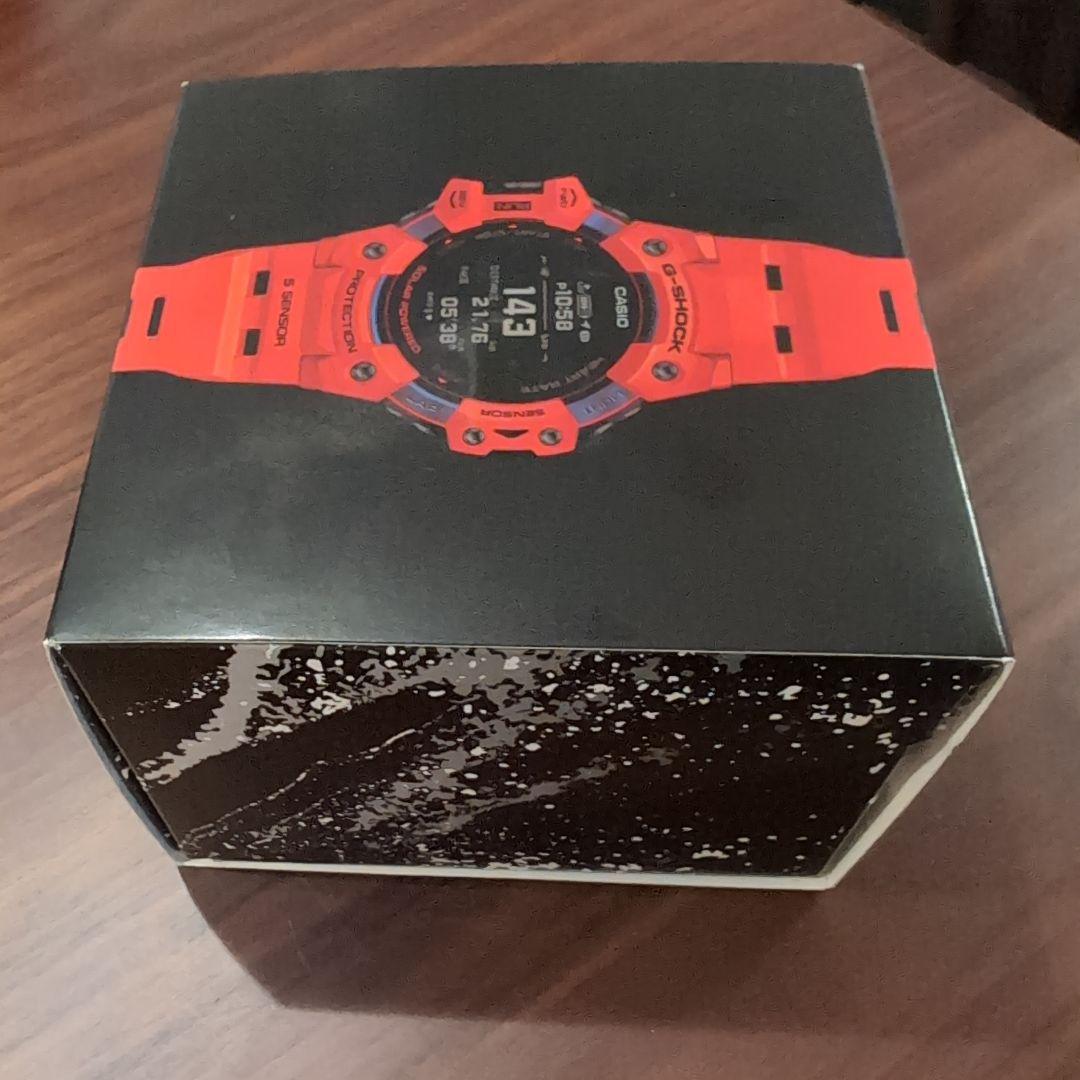 G-SHOCK GBD-H1000 レッド　新品未使用