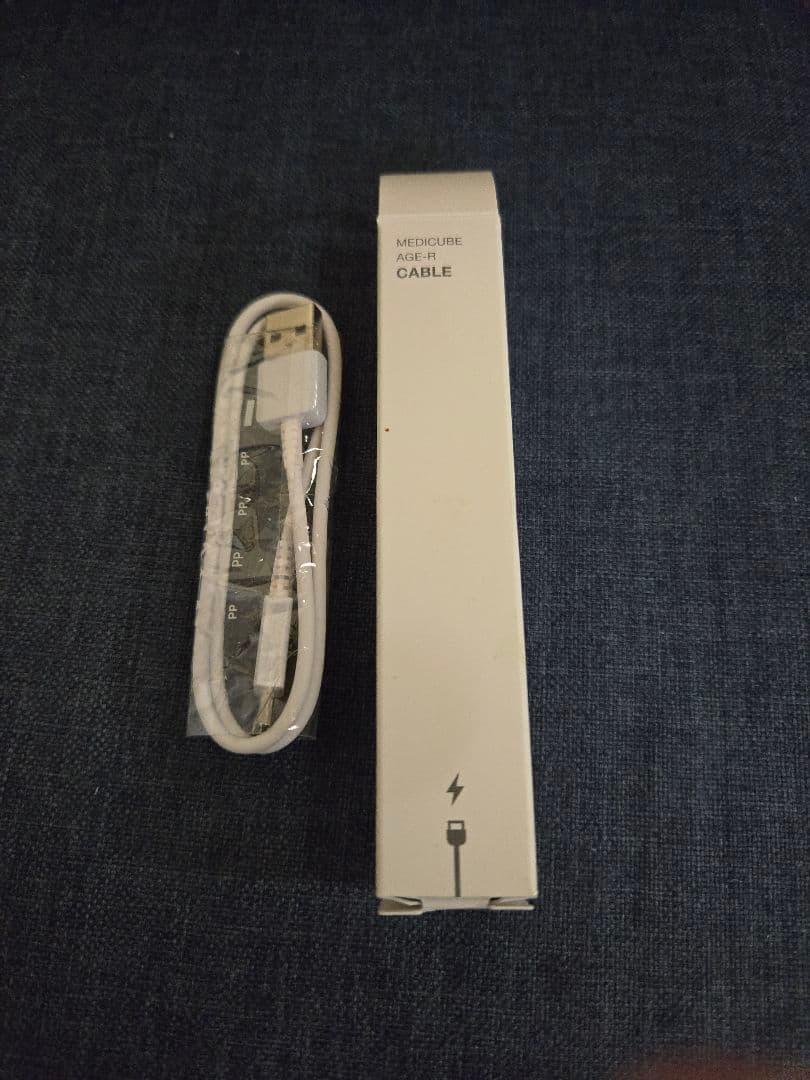 medicube 美顔器2セット ★ ダーマショット&ユーセラショット