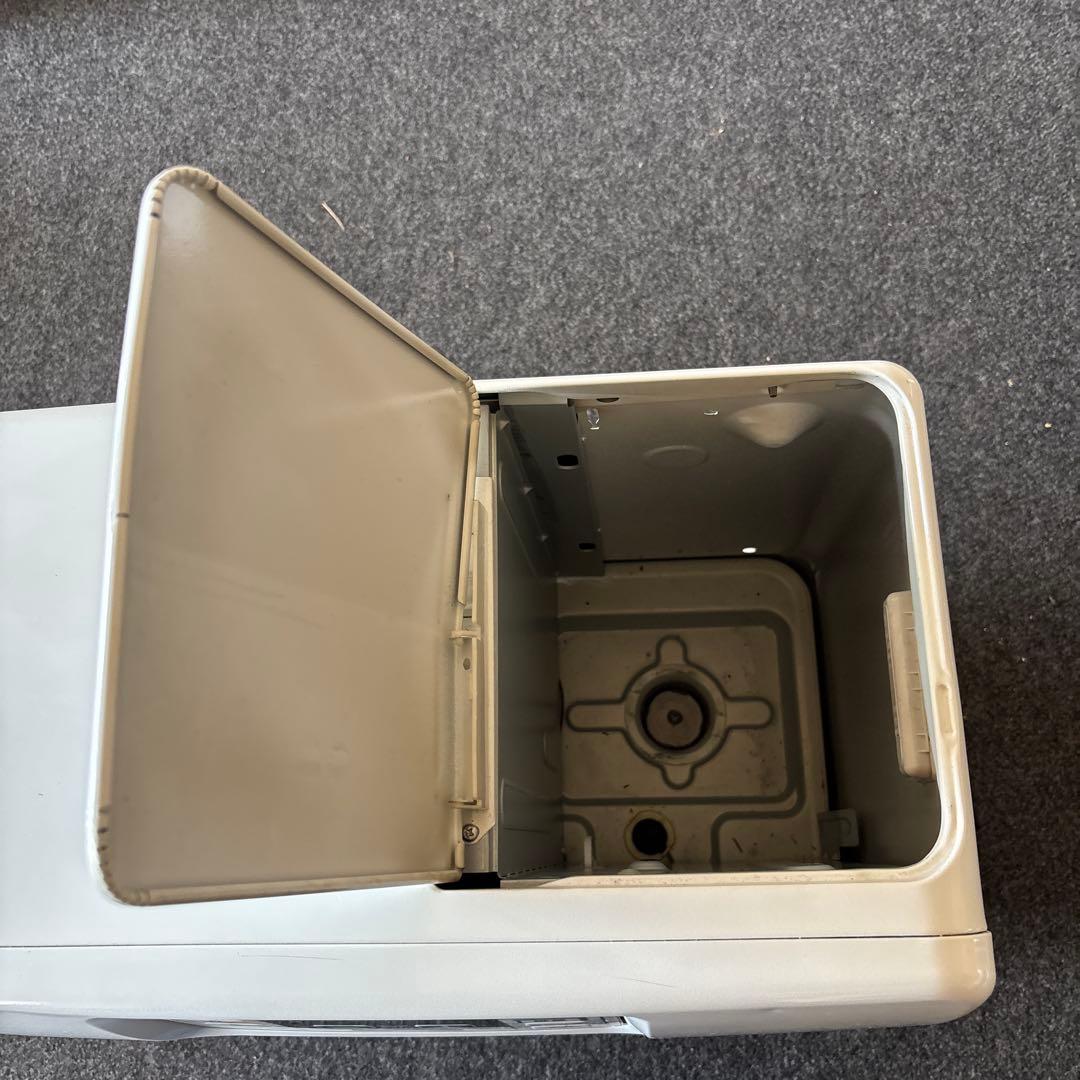 コロナの石油ファンヒーターFH-ST5717BY 強制通気形開放式石油ストーブ