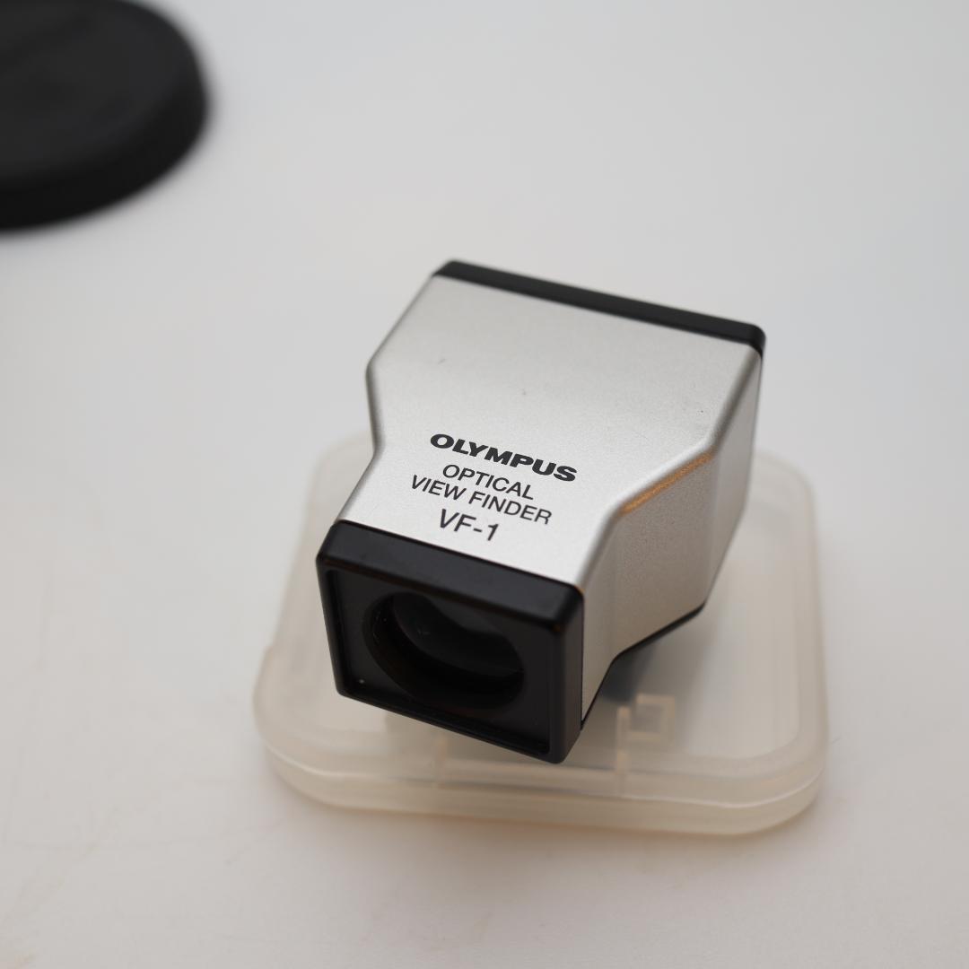 OLYMPUS PEN E-P1 TWO LENS KIT　２レンズキット　白