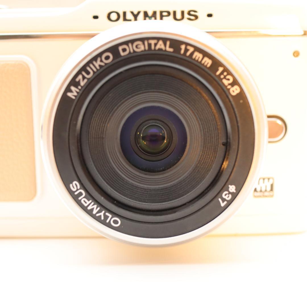 OLYMPUS PEN E-P1 TWO LENS KIT　２レンズキット　白