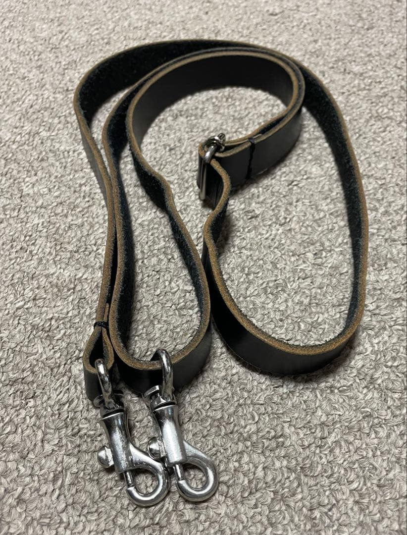 y's ワイズヨウジヤマモト　レザーブラックショルダーバッグ