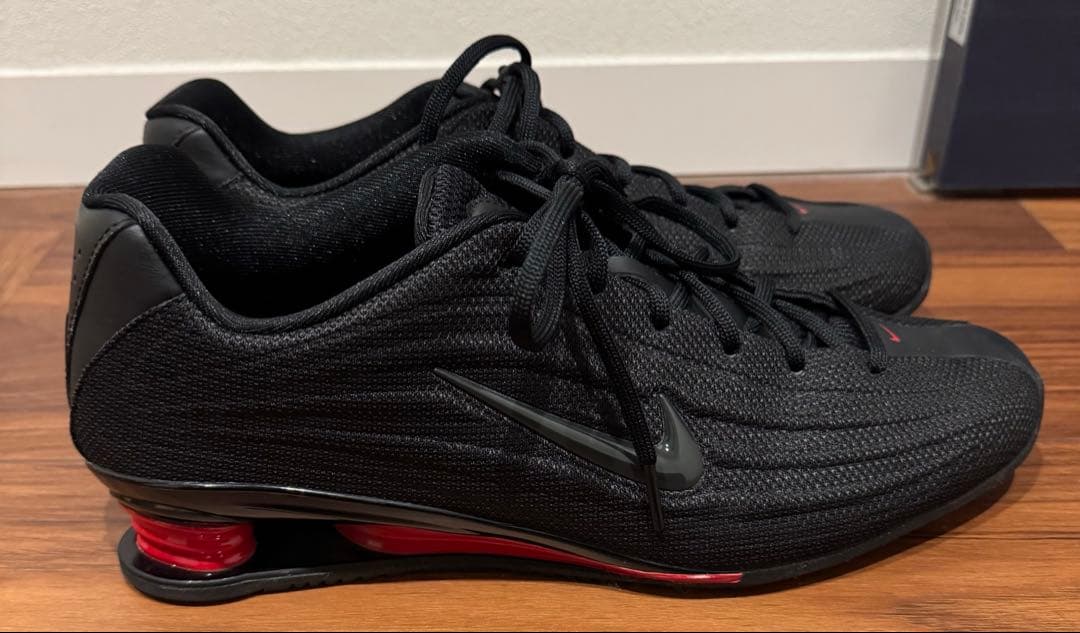 【完売サイズ】Nike Shox Z レッド　28cm