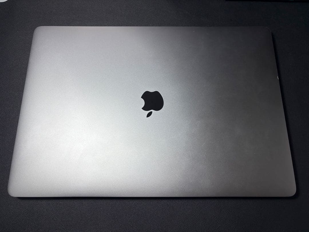 【アクセサリー付】MacBook Pro 16インチ i7 16GB/512GB