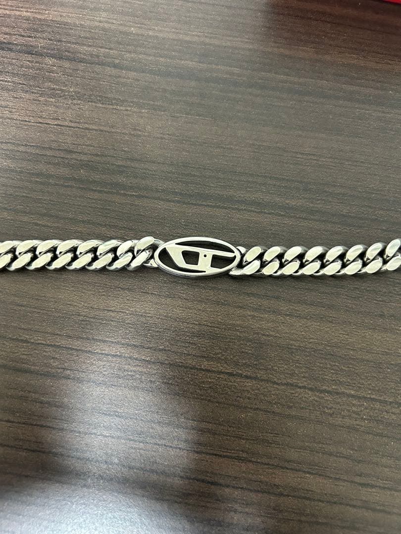 DIESELシルバーチェーンブレスレット