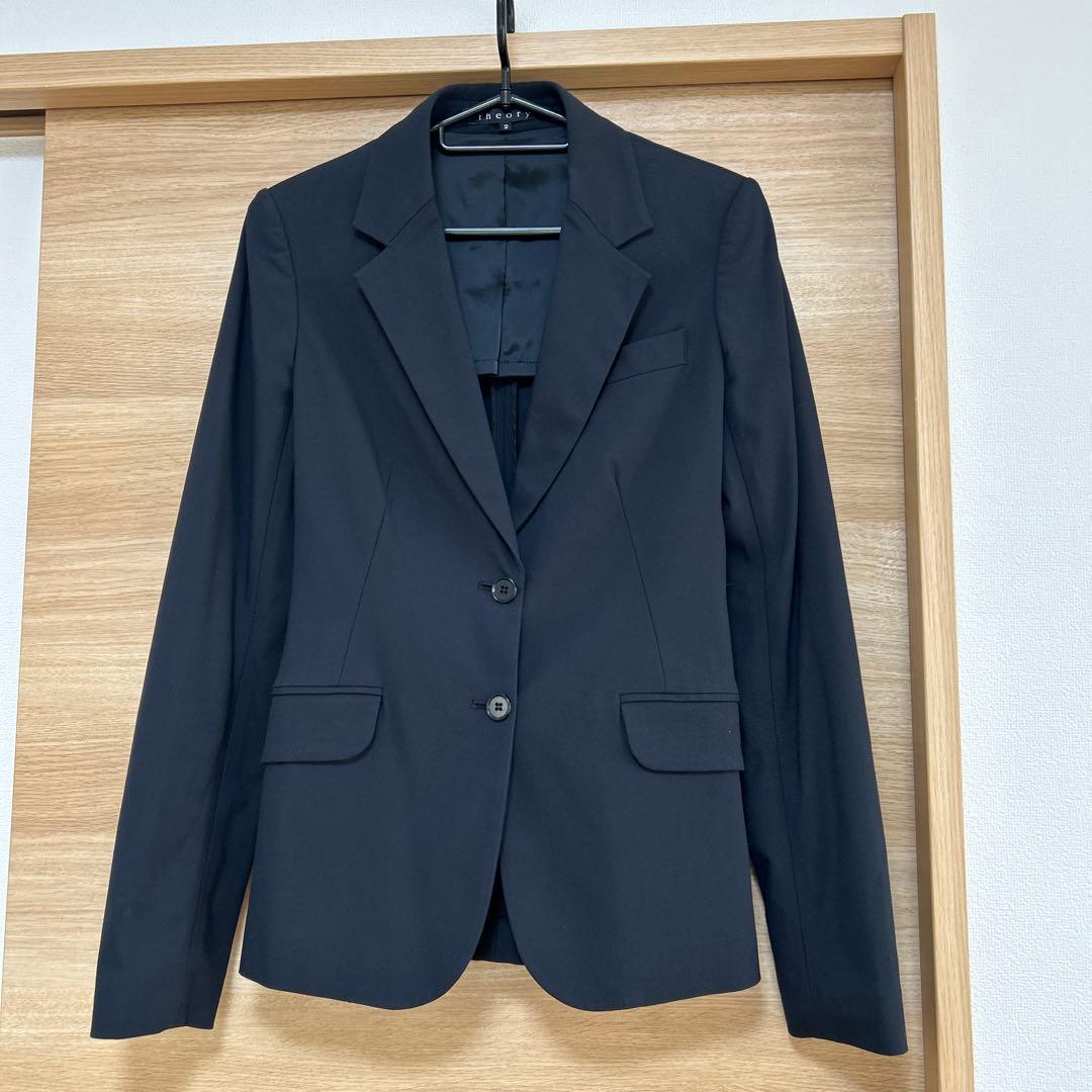 theory レディース　セットアップスーツ　パンツスーツ　2