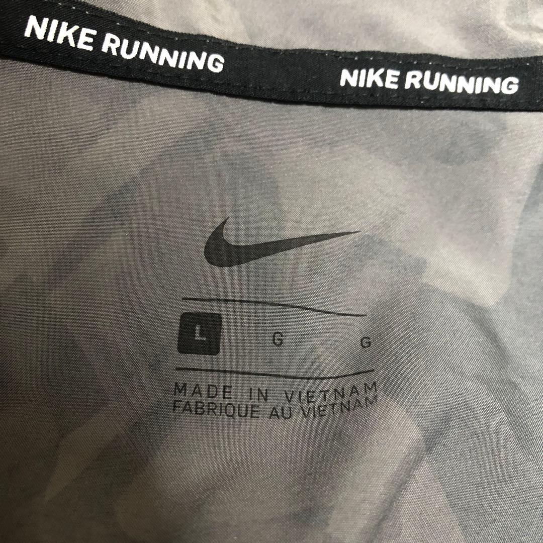 ナイキランニングジャケット