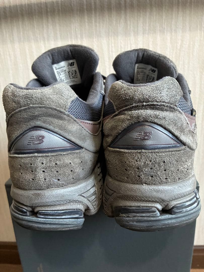 ニューバランス　New Balance M2002RXA ゴアテックス　26.5