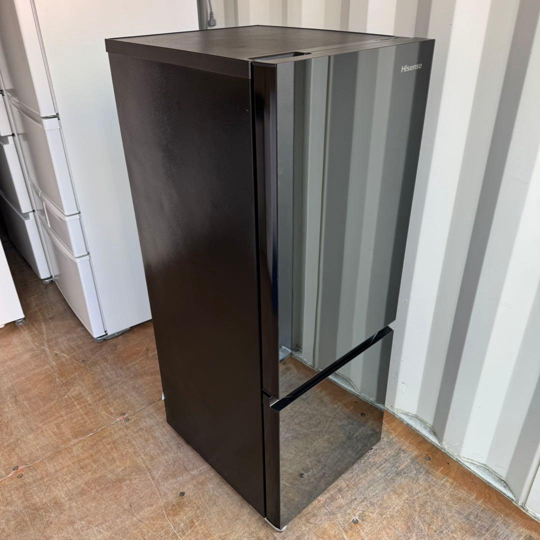 59⭐️2023年製★ハイセンス　冷蔵庫　ミラー　ブラック　鏡　右開き　一人暮らし