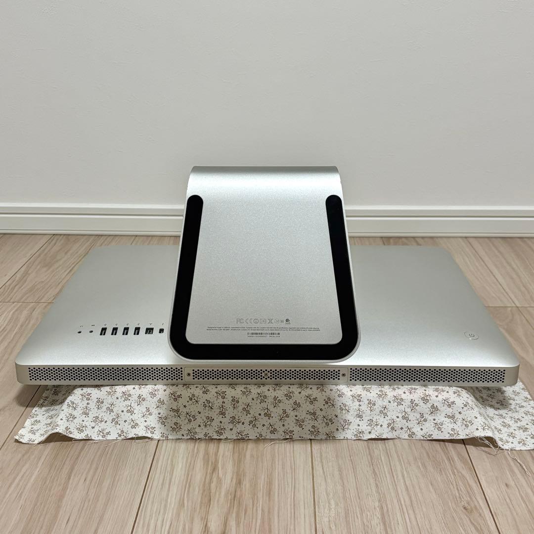 Macデスクトップ iMac (21.5-inch, Mid 2011)