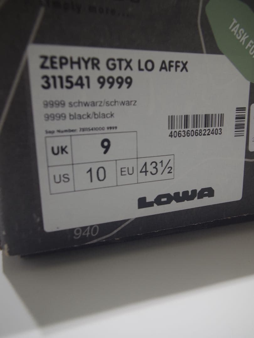 靴 AFFXWRKS x LOWA ZEPHYR GTX LO