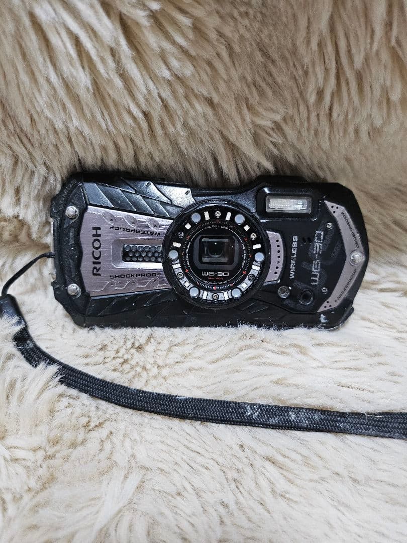 RICOH WG-30 防水デジタルカメラ