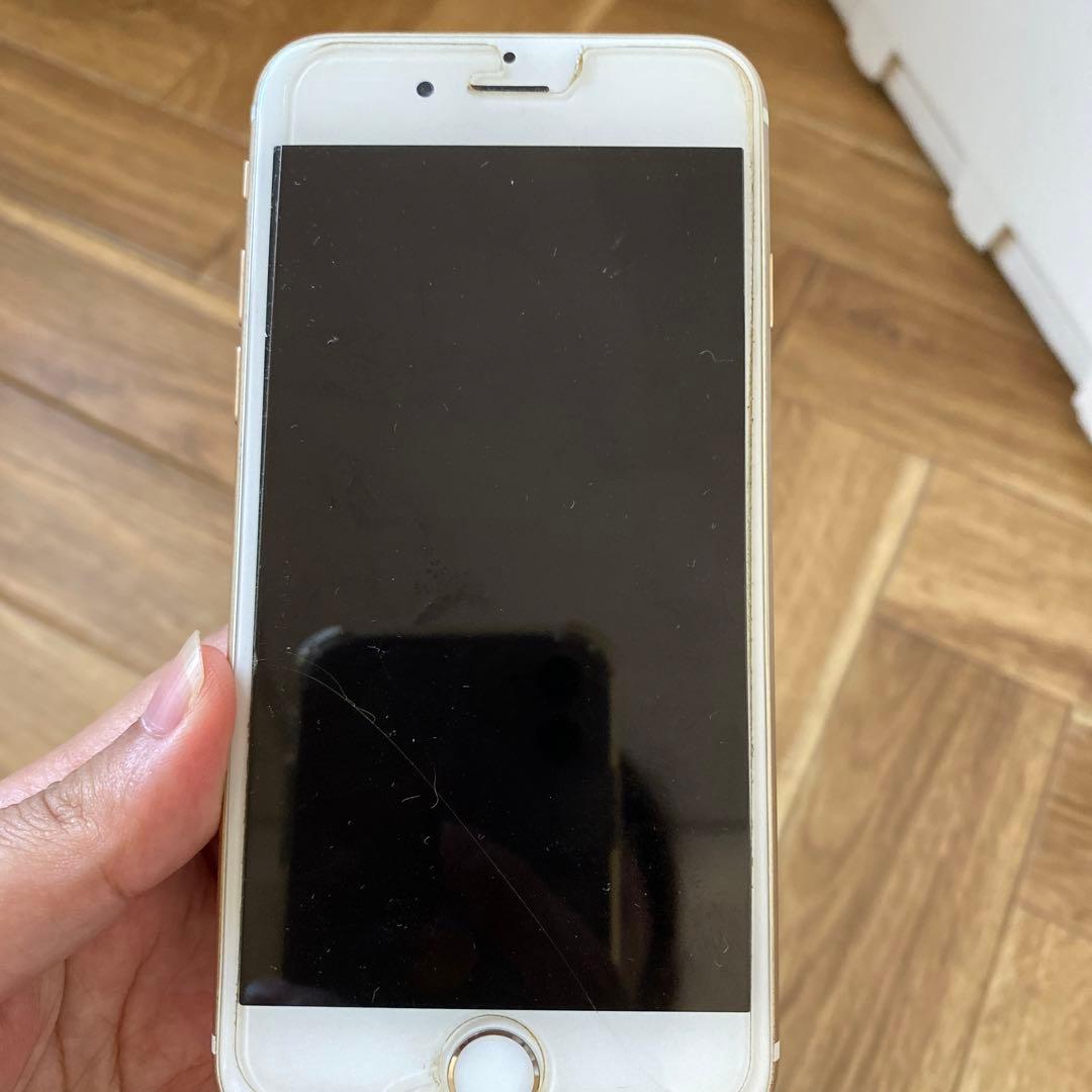 Apple iPhone ゴールド