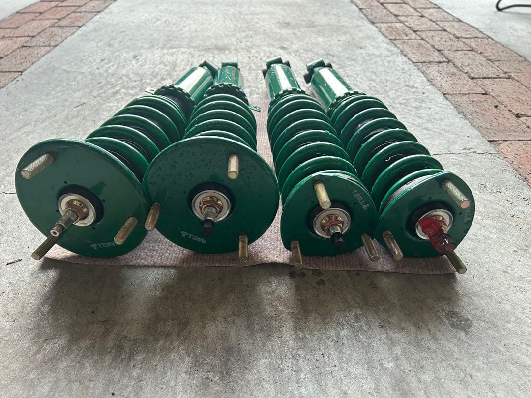 車高調　TEIN FLEX Z