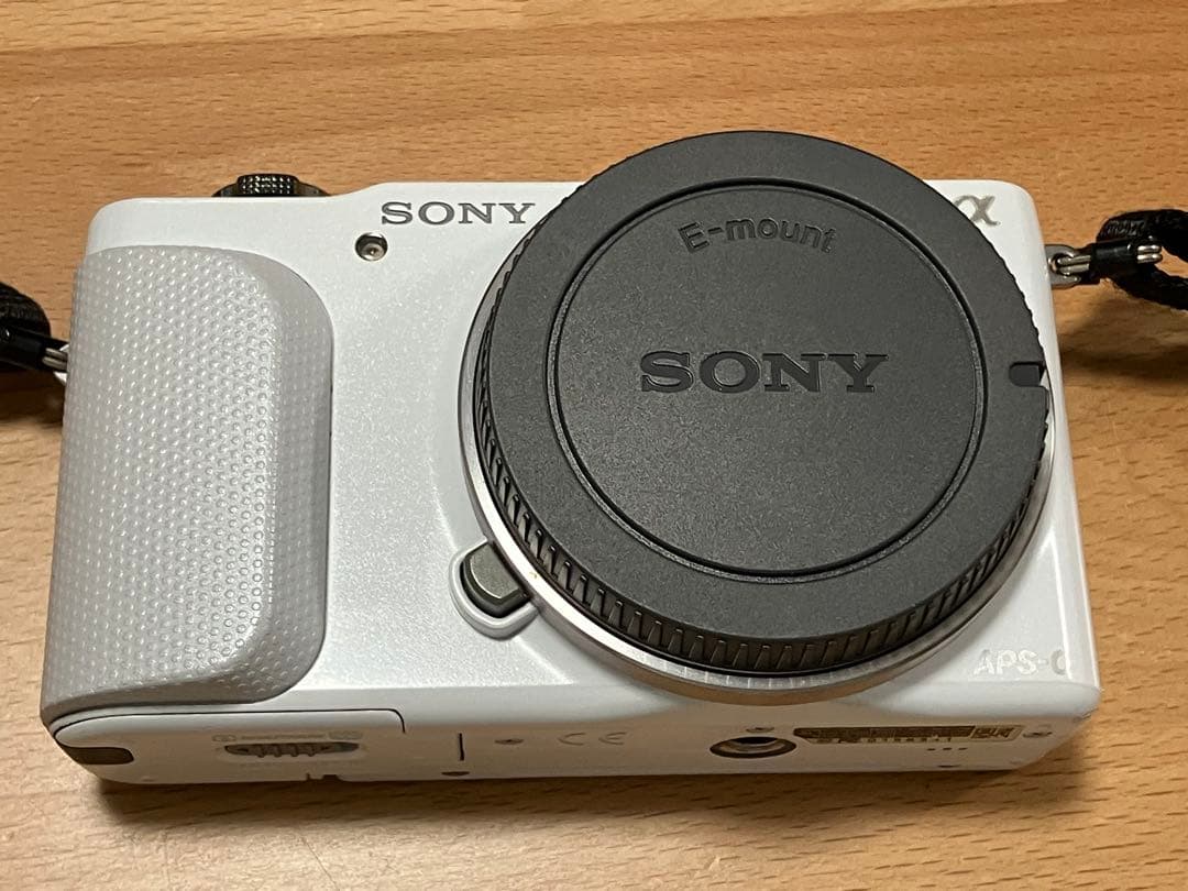 SONY NEX-3N ホワイトミラーレスカメラ 【ボディのみ】