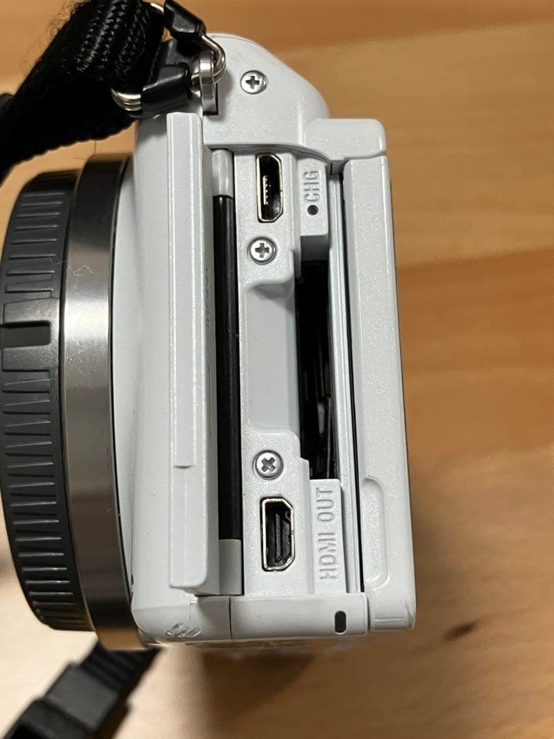 SONY NEX-3N ホワイトミラーレスカメラ 【ボディのみ】