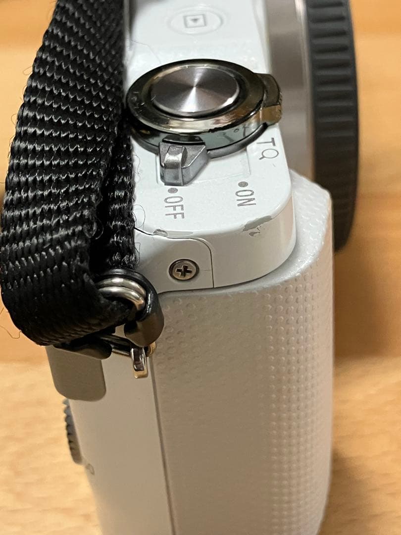 SONY NEX-3N ホワイトミラーレスカメラ 【ボディのみ】