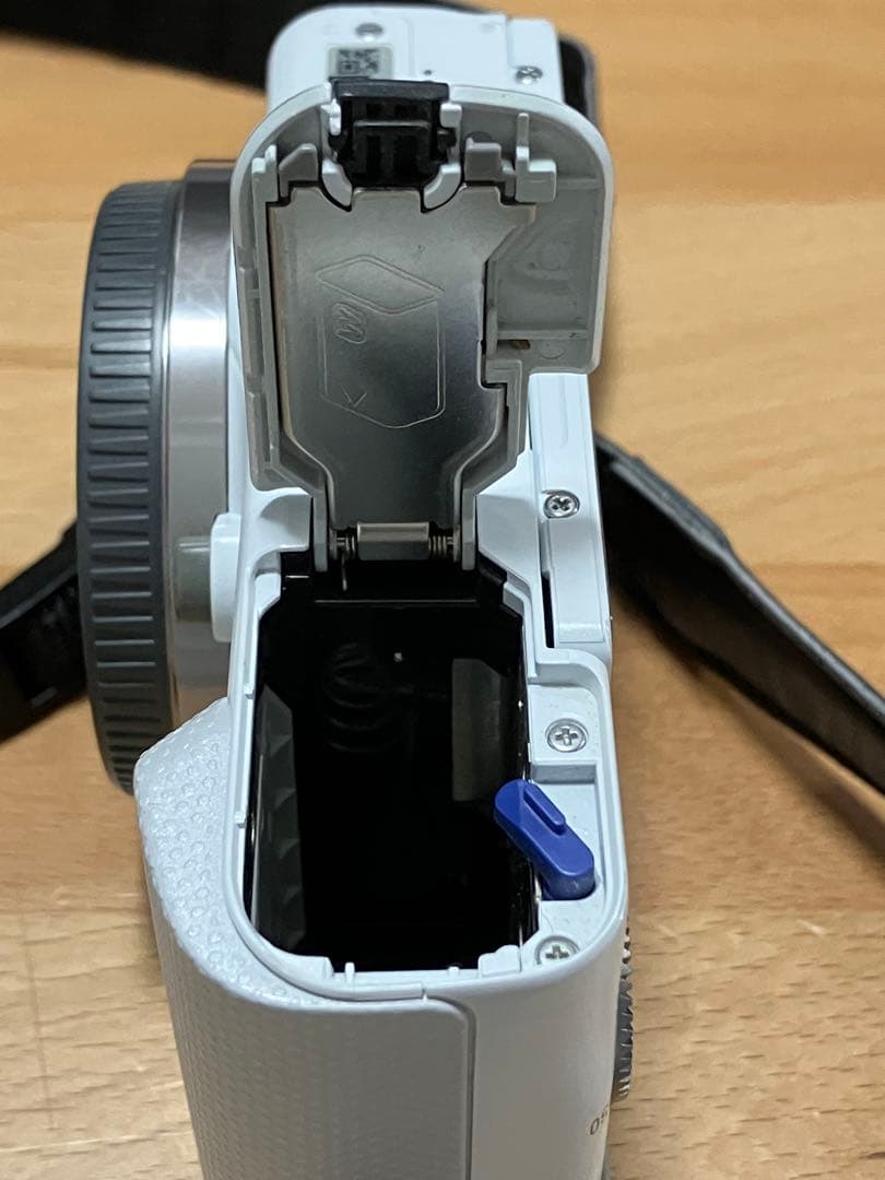 SONY NEX-3N ホワイトミラーレスカメラ 【ボディのみ】