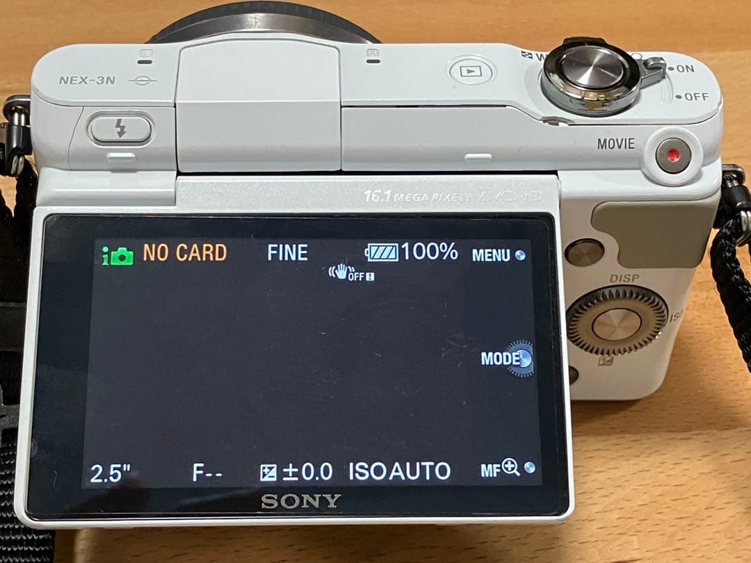 SONY NEX-3N ホワイトミラーレスカメラ 【ボディのみ】