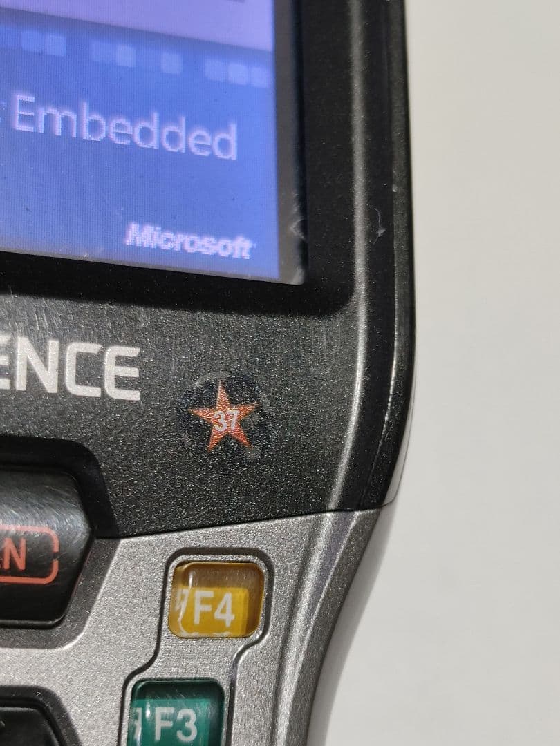 【美品・通電確認済】キーエンス BT-W85 ハンディターミナル 37