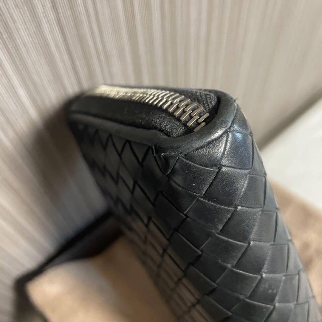 BottegaVenetaボッテガ・黒長財布イントレチャート・ラウンドファスナー