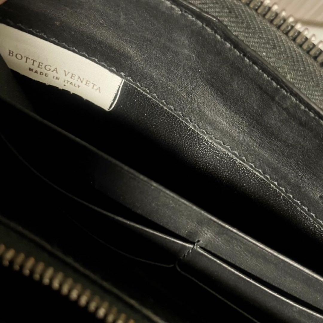BottegaVenetaボッテガ・黒長財布イントレチャート・ラウンドファスナー