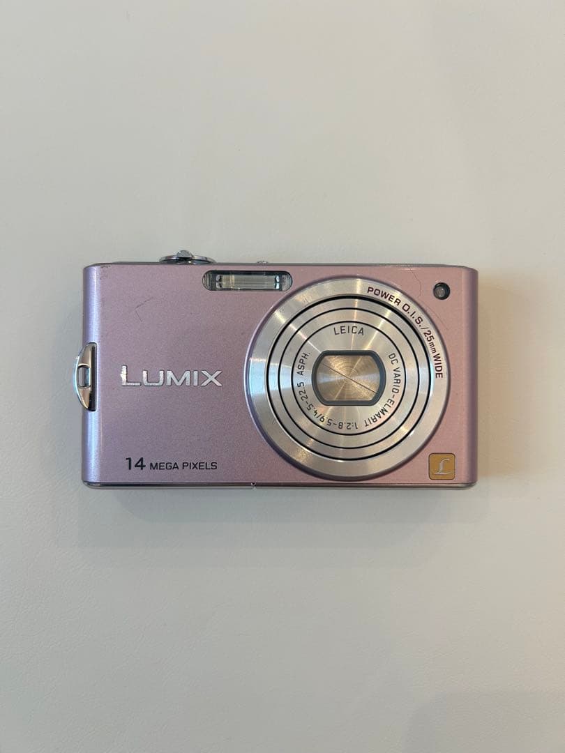 デジカメ　パナソニック　LUMIX DMC-FX66 14メガピクセル