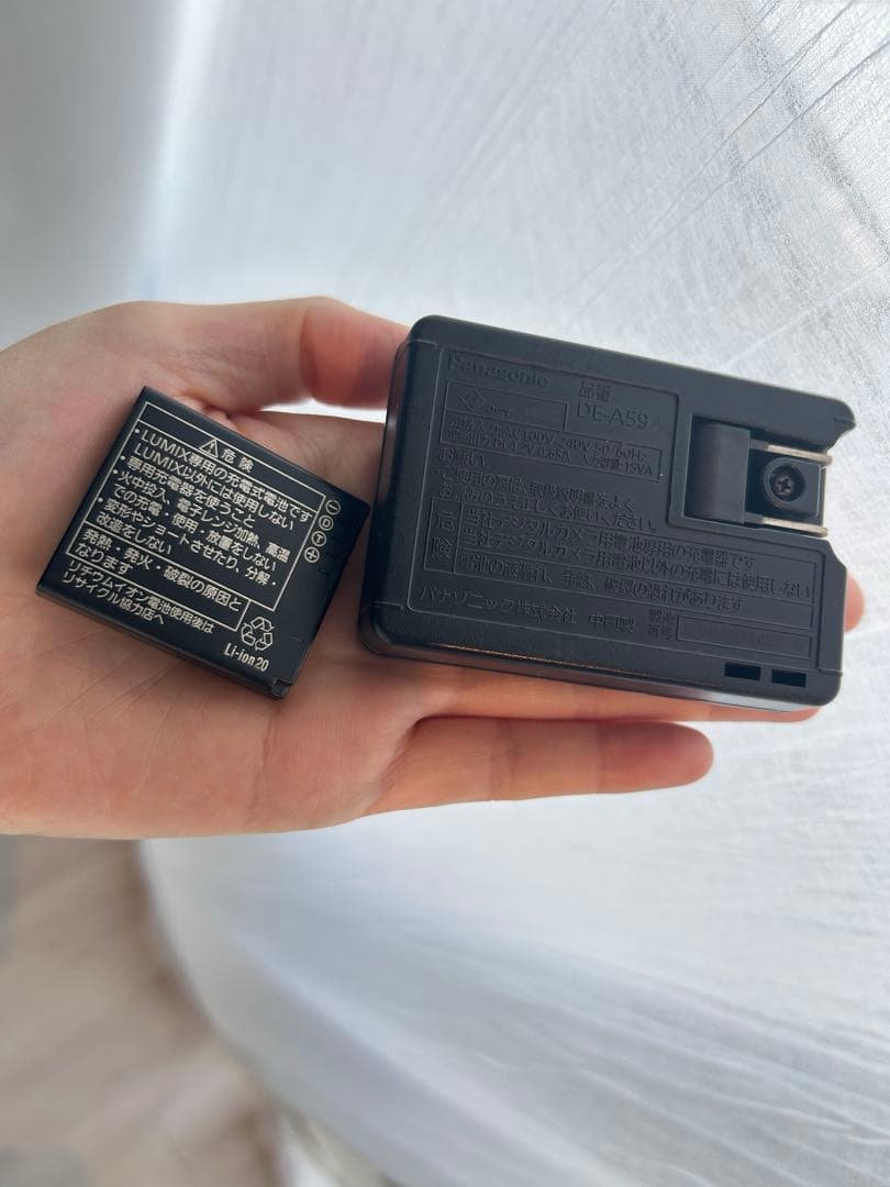 デジカメ　パナソニック　LUMIX DMC-FX66 14メガピクセル