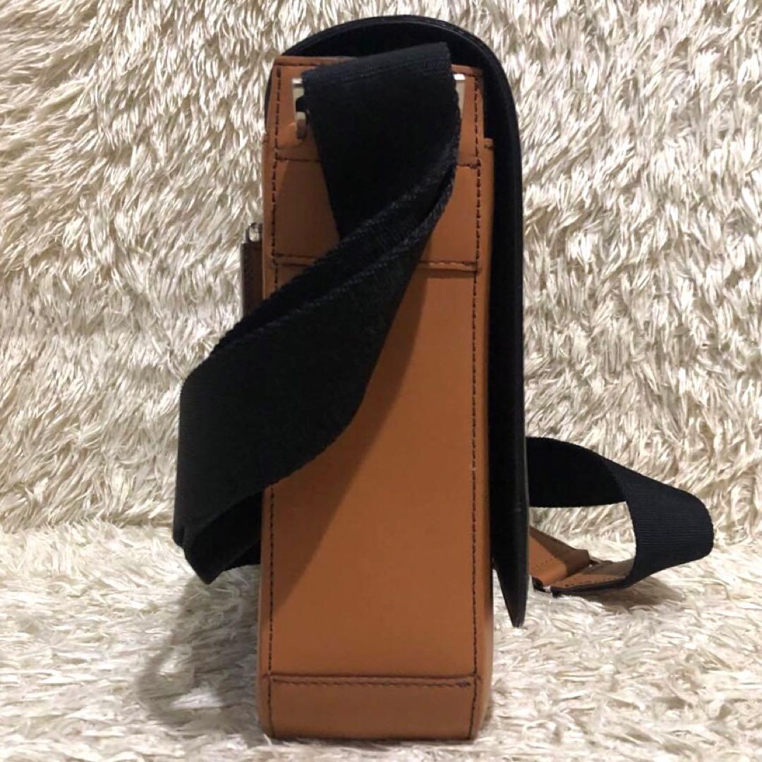 未使用✨ココマイスター シティライト　フリーショルダーバッグ