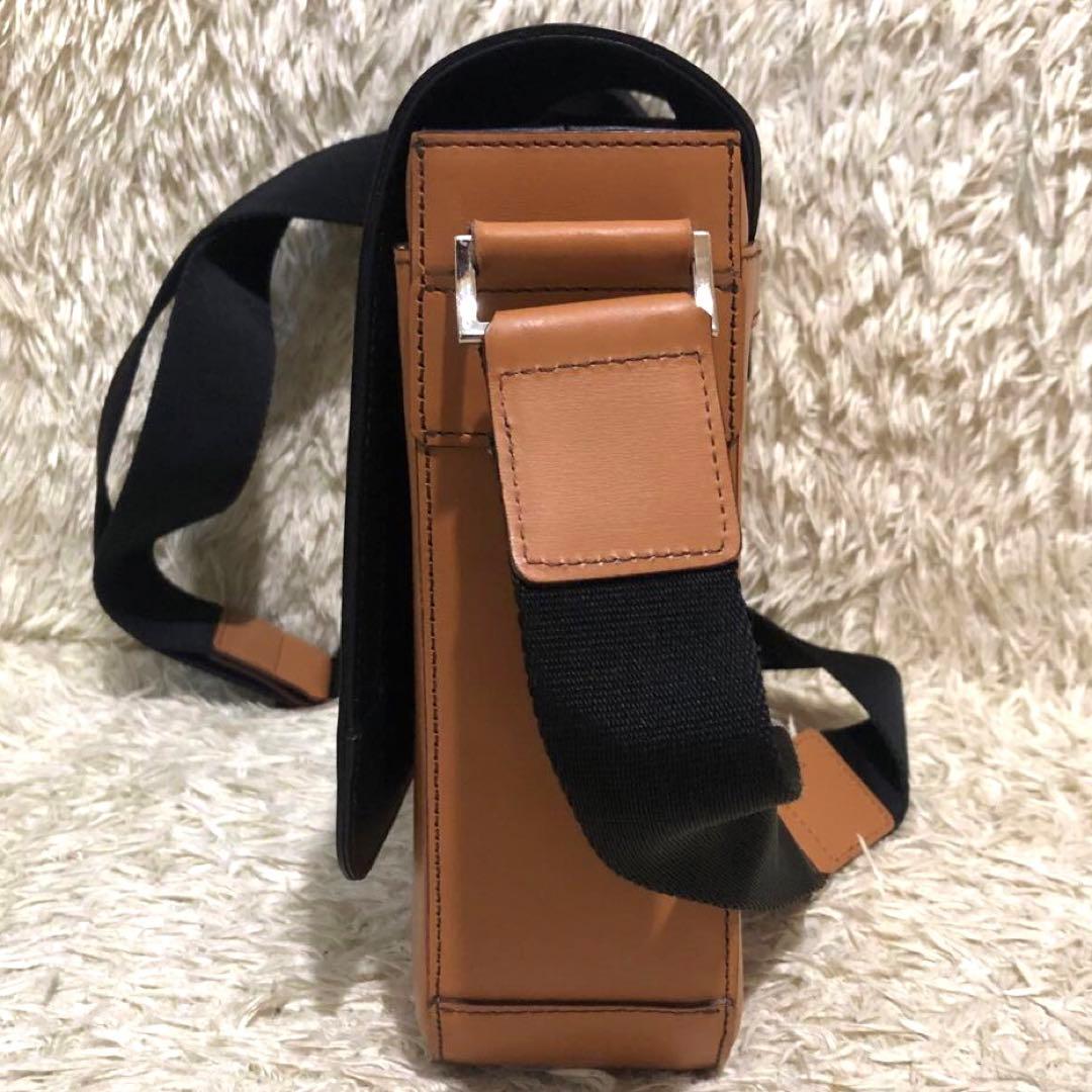 未使用✨ココマイスター シティライト　フリーショルダーバッグ