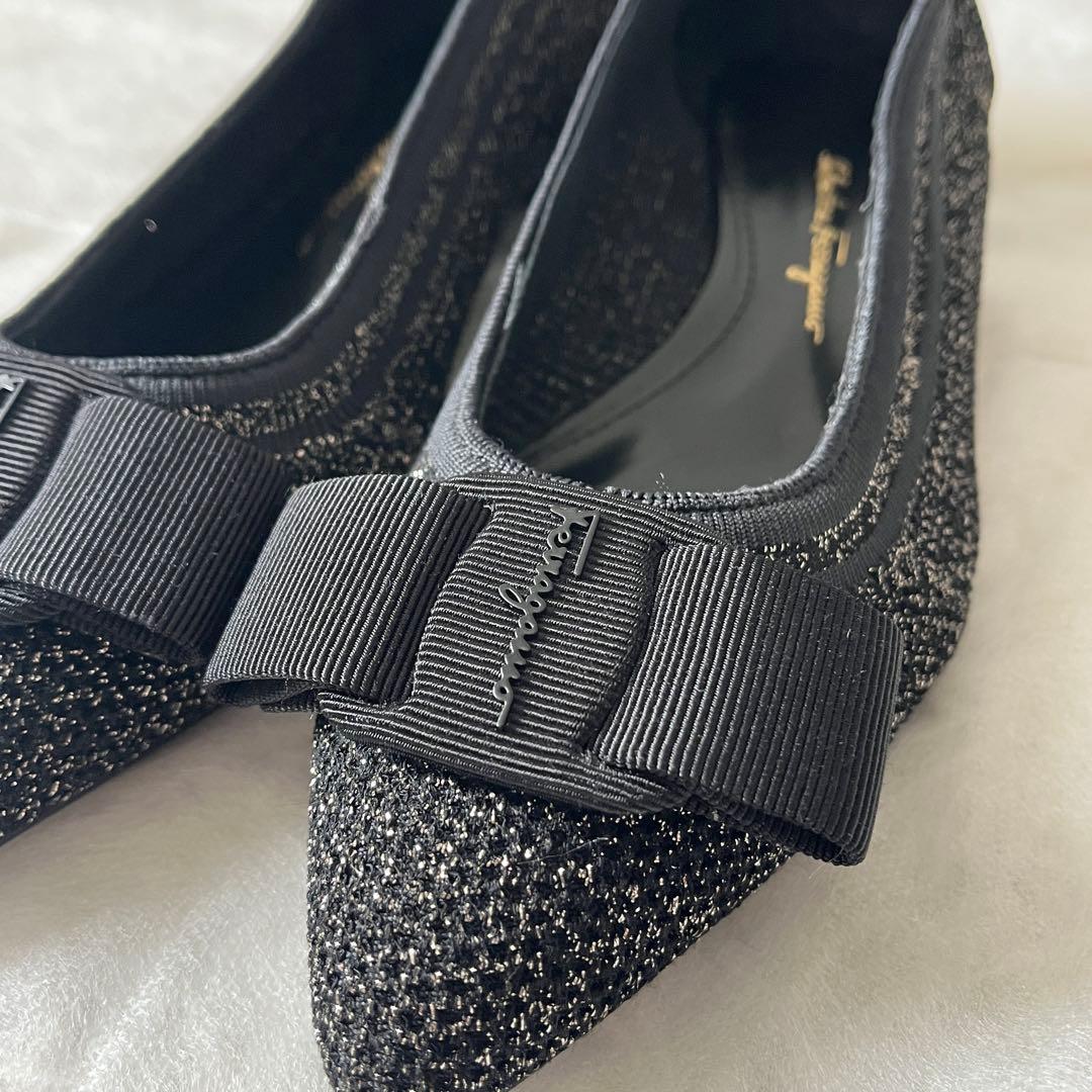 新品未使用✨サルヴァトーレフェラガモ　VIVA パンプス　ブラック　VARA